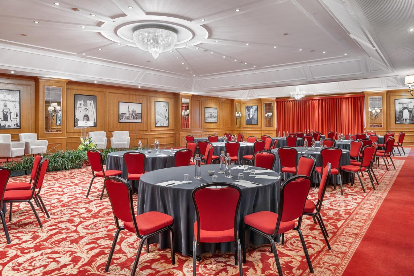 Отель Dom Pedro Lisboa Экстерьер фото The ballroom